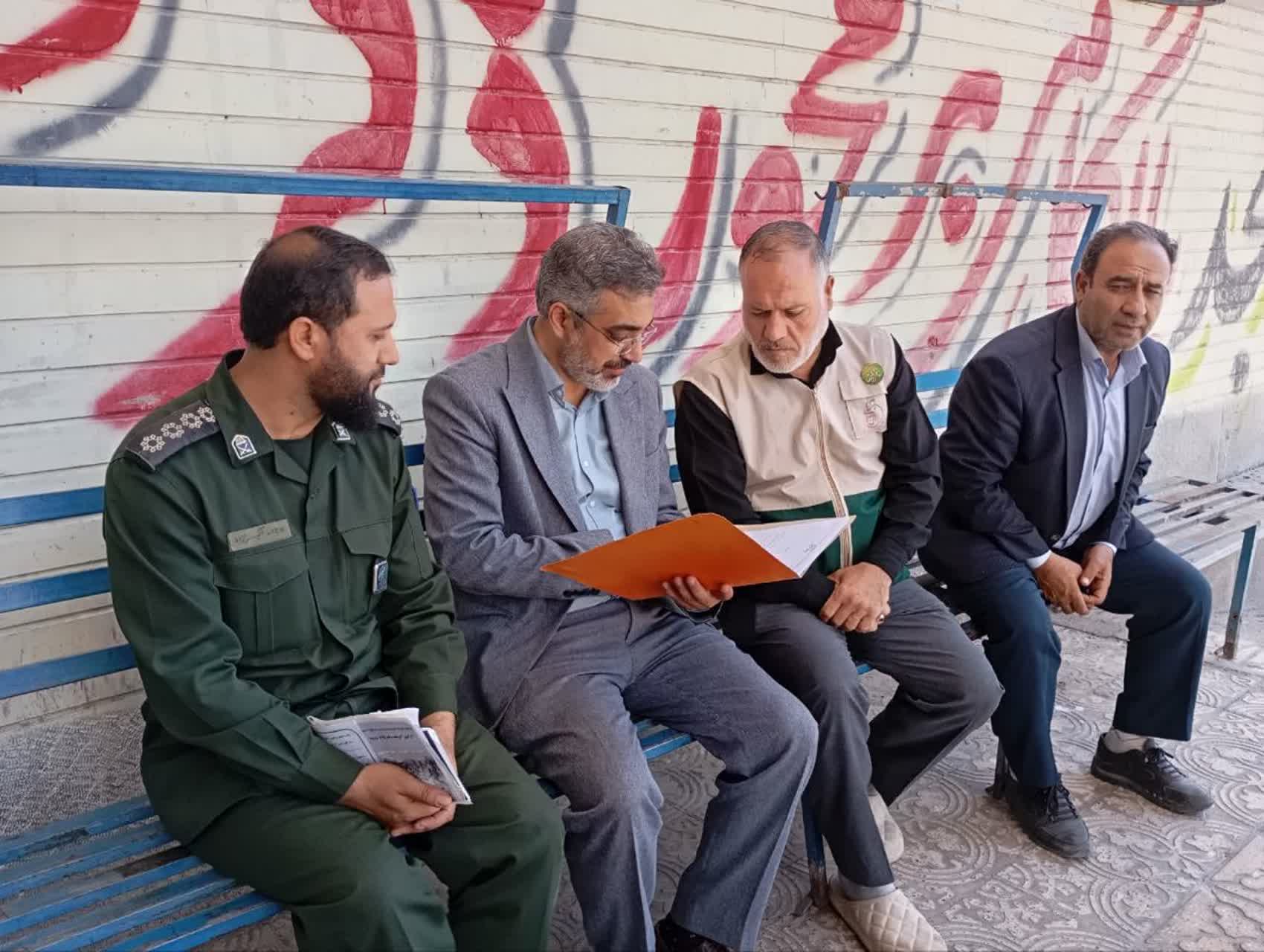 هر مسجد یک حقوقدان